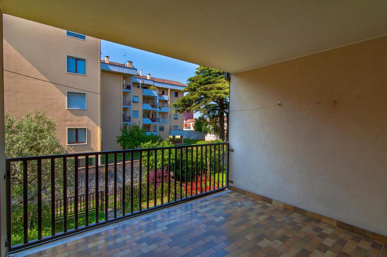 Verona - Familyoasi Free Parking And Garden Exterior photo
