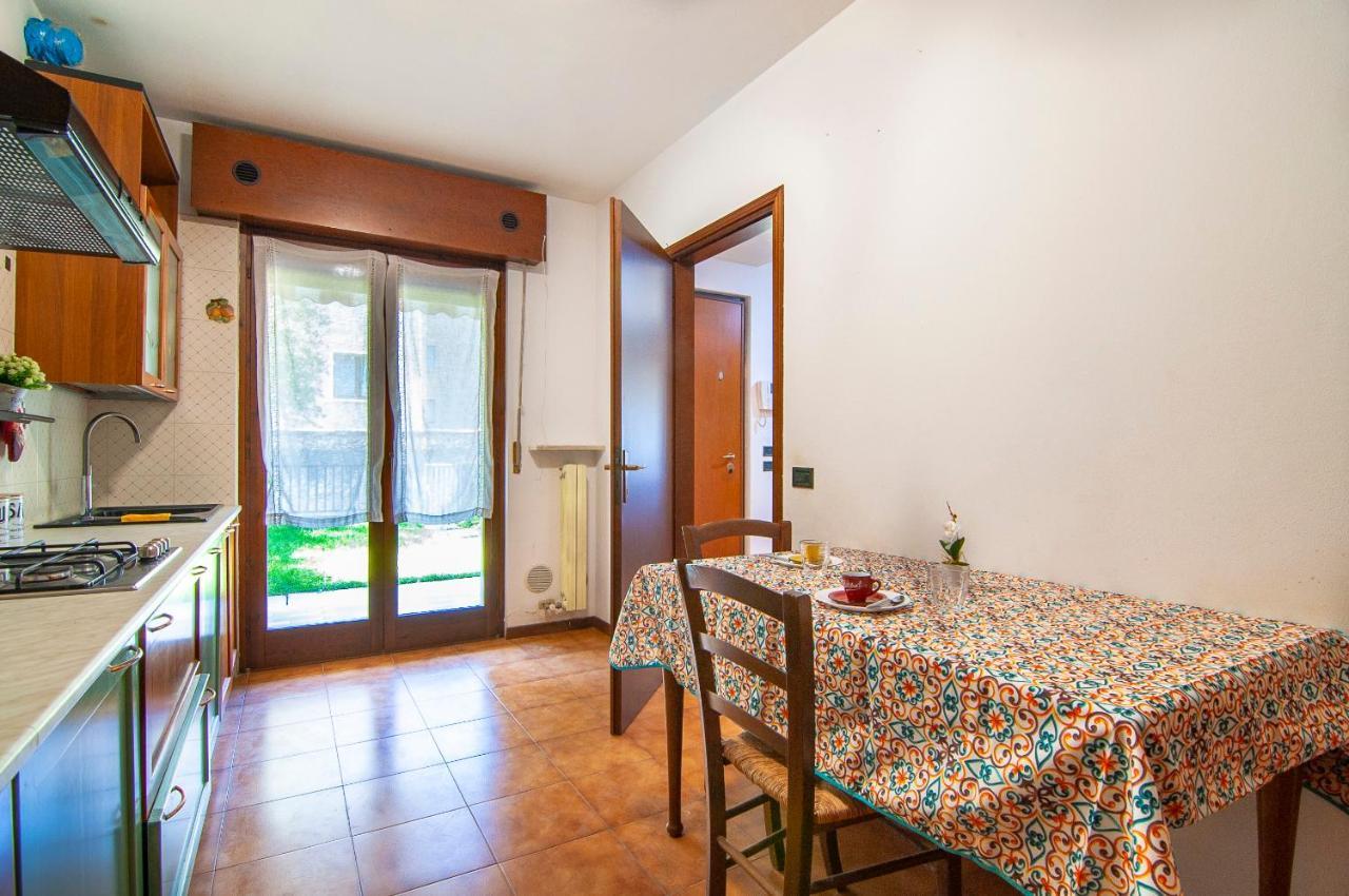 Verona - Familyoasi Free Parking And Garden Exterior photo